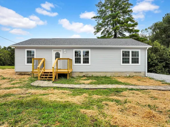 307 N 2nd St, Mitchell, IN 47446