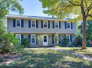 1205 Seabrook Ave, Cary, NC 27511