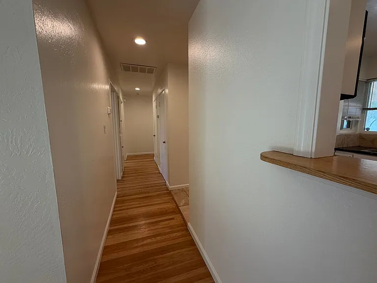 10495 Malaga Way — Photo 20
