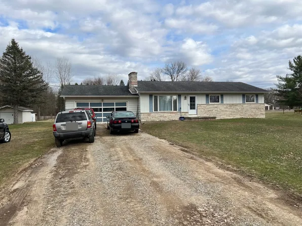 5182 Deland Rd, Flushing, MI 48433