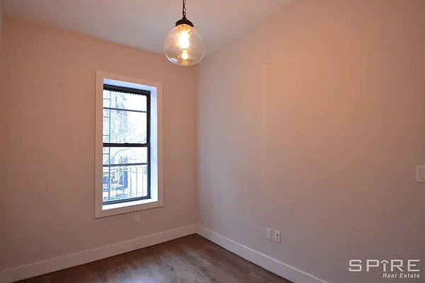 Rented by Spire Group | media 10