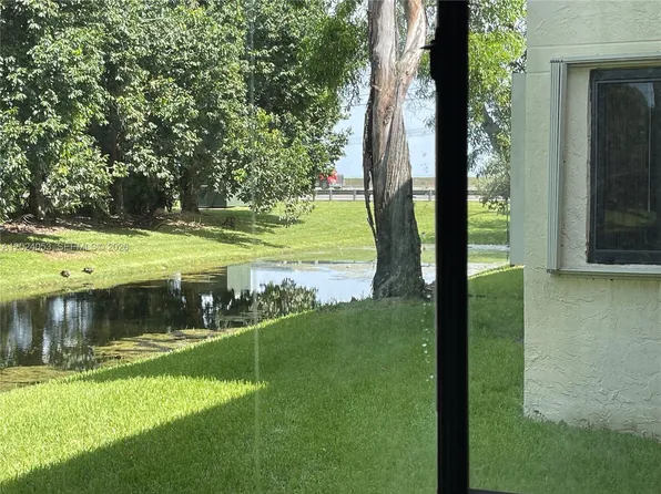 191 Lakeview Dr APT 102, Fort Lauderdale, FL 33326