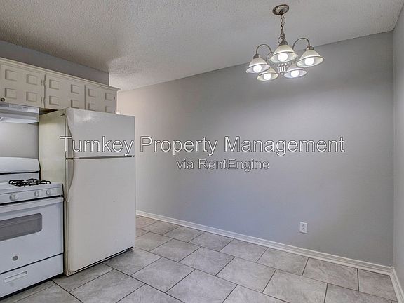 2nd image of 11015 Mara Lynn Rd APT D