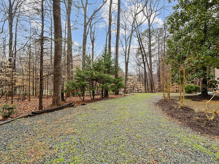 1504 Homestead Rd — Photo 53