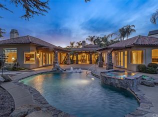 296 Bottlebrush Way, Fallbrook, CA 92028