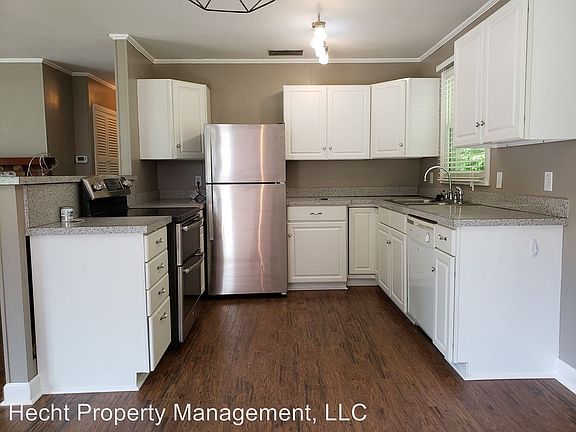 5th image of 7698 Lakehaven Dr