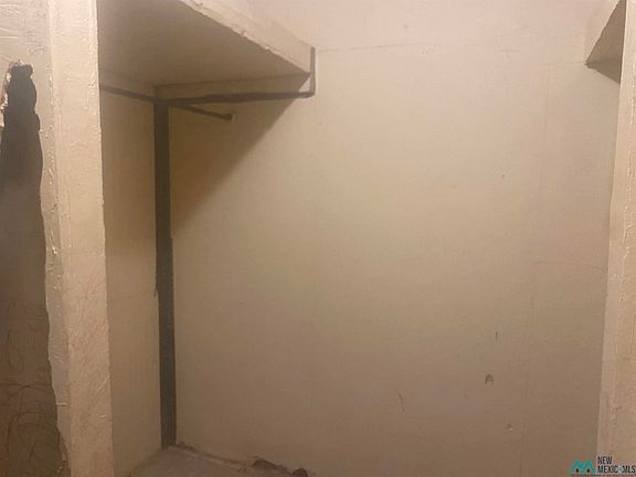 4th image of 1111 Normandy St