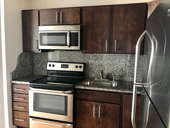 3rd image of 5100 N Marine Dr APT 25K
