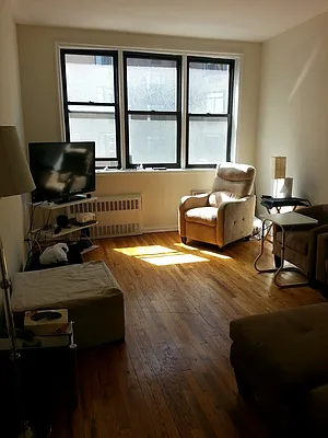 Rented by Prince Real Estate Associates LLC | media 5