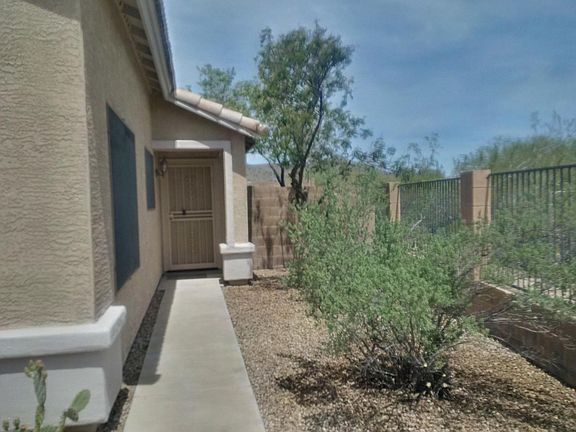 2nd image of 2252 E Avenida Del Sol