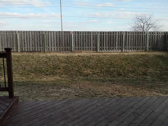 3rd image of 15048 Royal Grove Dr