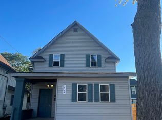722 Butterworth St SW #1, Grand Rapids, MI 49504