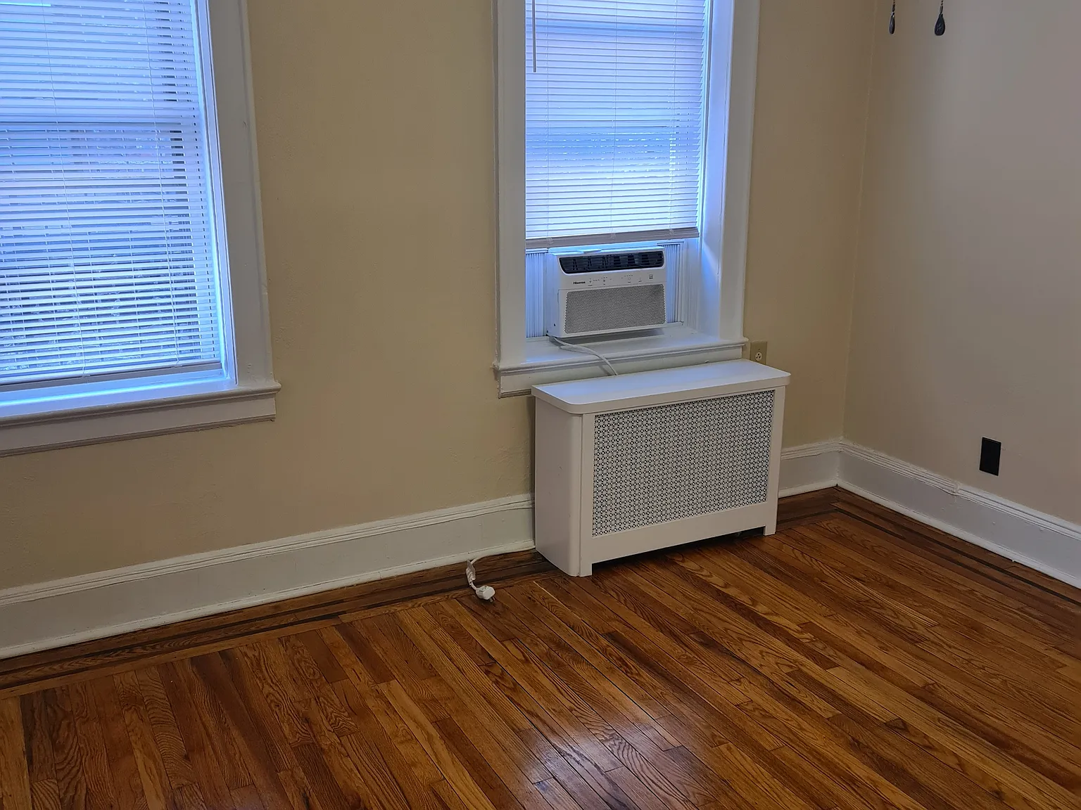 1 bed, 650 sqft, $1,700 — Photo 2