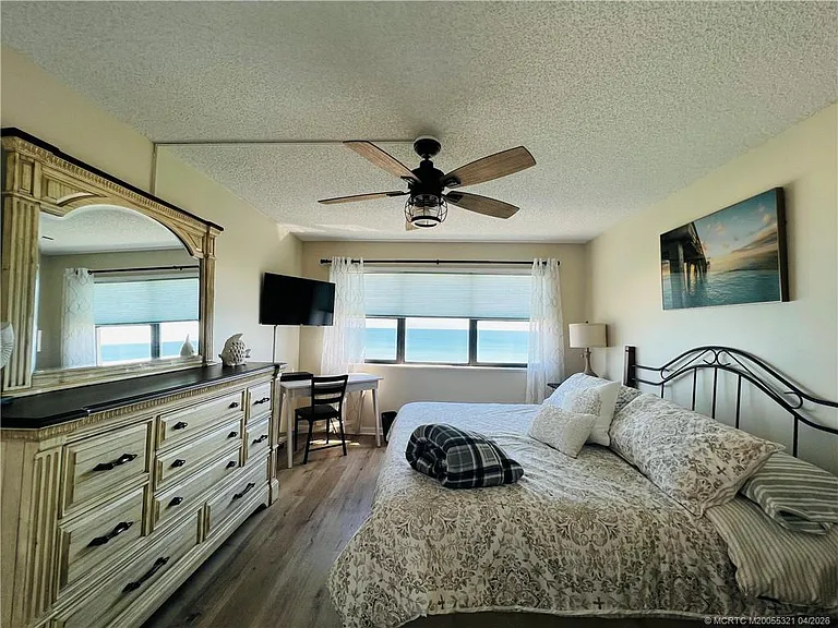 10044 S Ocean Dr #702 — Photo 44