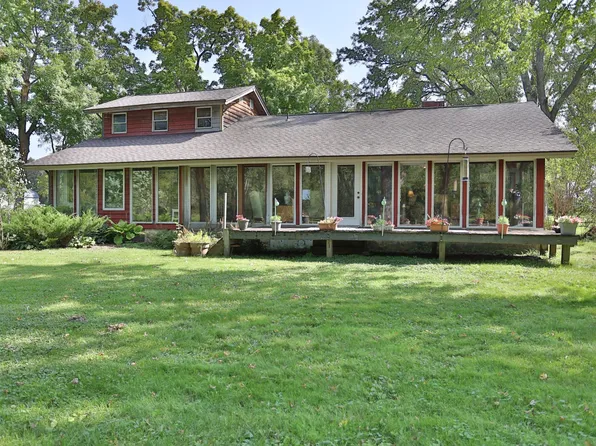 518 Trout Brook Rd, Roberts, WI 54023