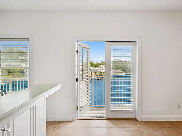 214 Bonita Cir #G — Photo 3