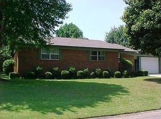 6400 S R St, Fort Smith, AR 72903