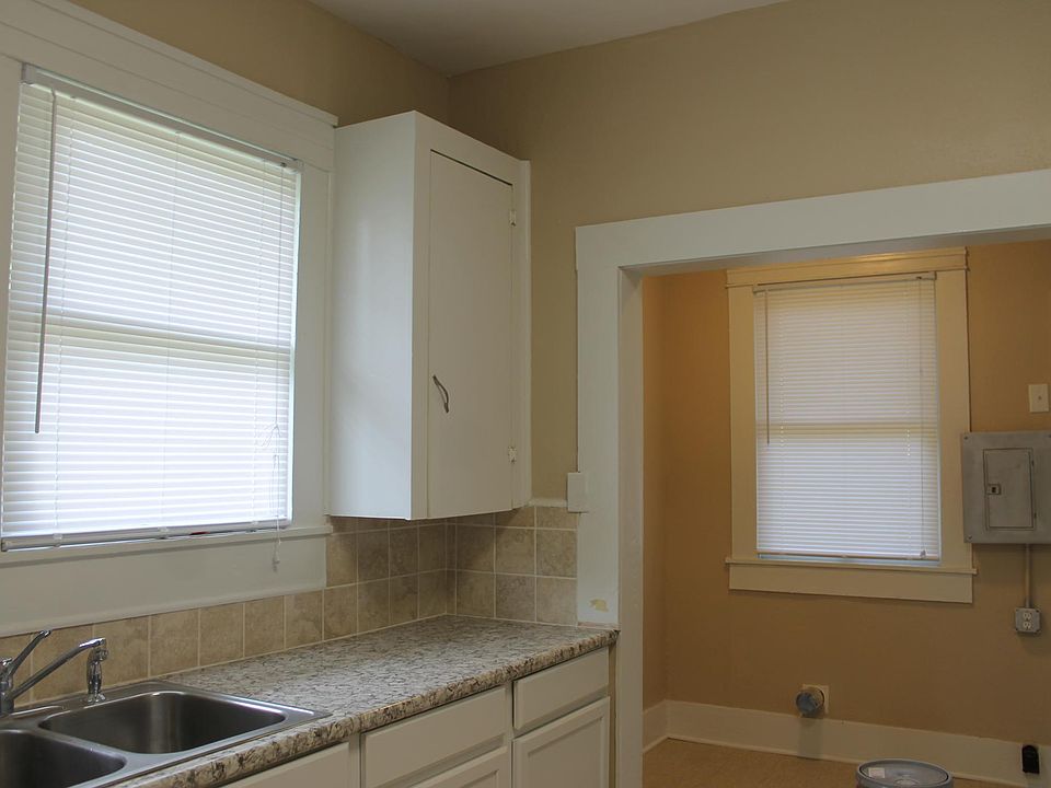 1st image of 1152 Wilkinson St