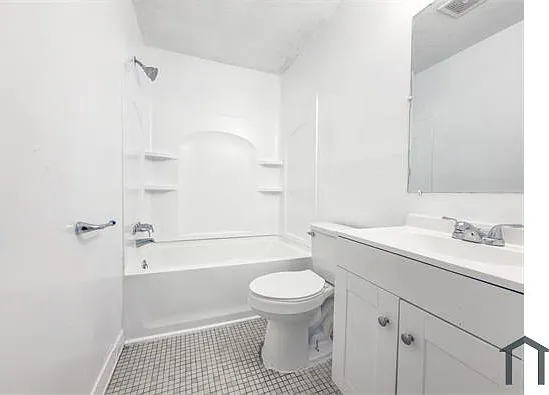 2 bed, 625 sqft, $1,450 — Photo 3