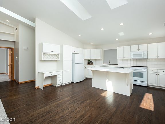2nd image of 321 Kresswood Dr #6D