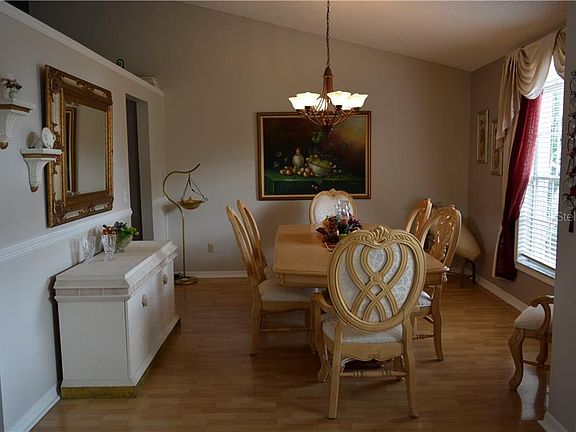 4th image of 12930 Forestedge Cir