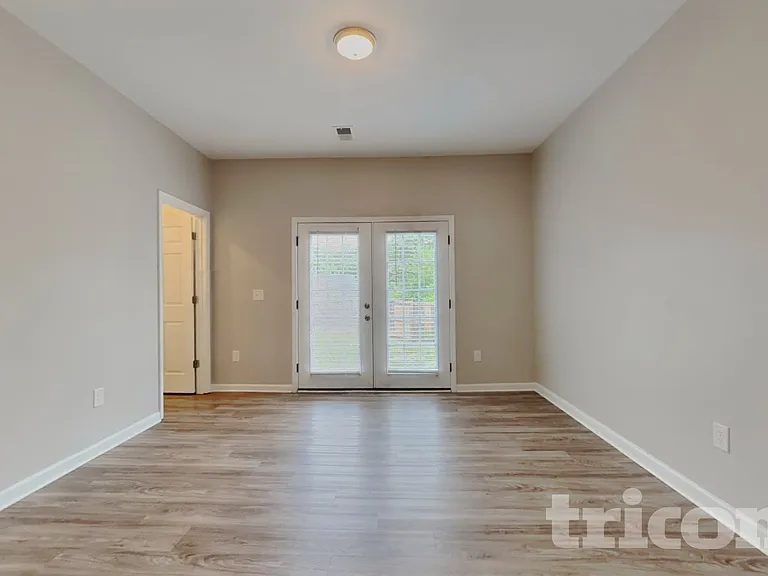 4103 Laurel Creek Dr — Photo 4
