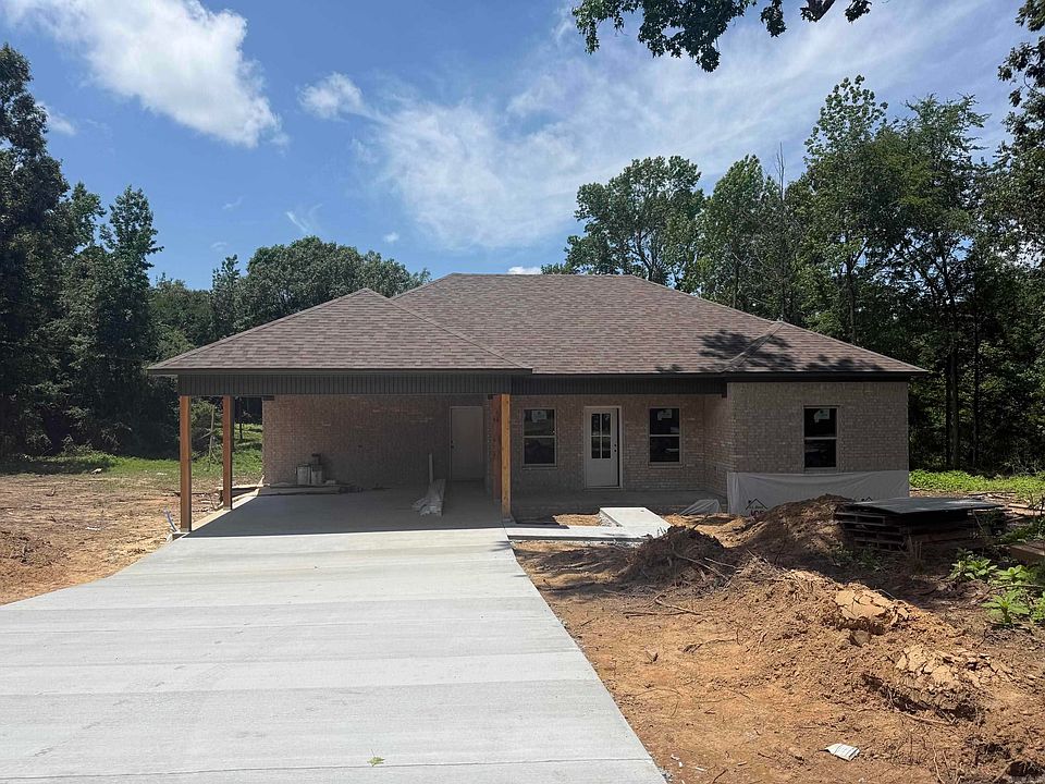 1st image of 47 W Hills Rd