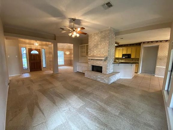 2nd image of 112 Peachtree Dr