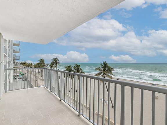 4th image of 400 N Surf Rd APT 506