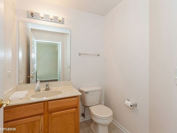 5th image of 1730 Dogwood Ln