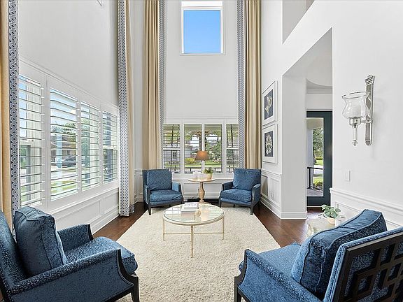 5th image of 12803 Upper Harden Avenue