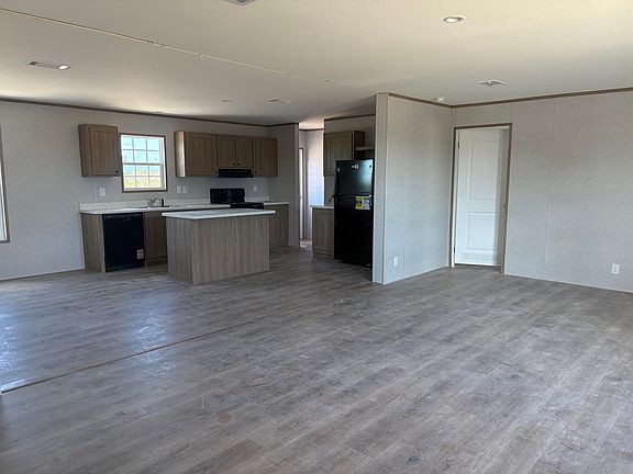 4th image of 19033 NW 262nd Street