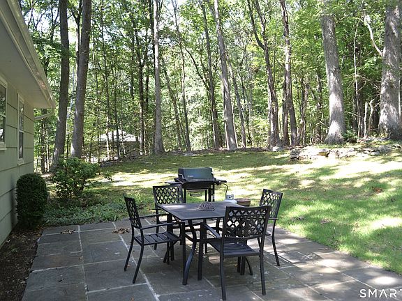 4th image of 234 East Rocks Road