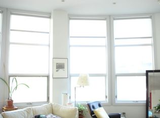 42 Main St APT 3C, Brooklyn, NY 11201