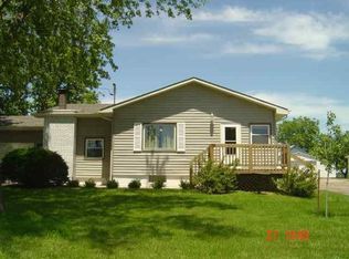 104 W High St, Murray, NE 68409