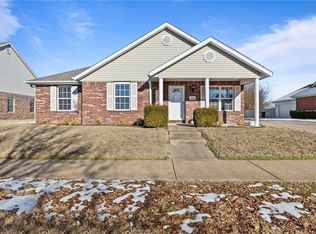 845 June Dr, Springdale, AR 72762