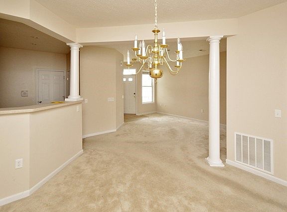 2nd image of 6128 Glenarbor Dr