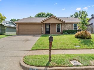 1817 Whittenburg Dr, Fort Worth, TX 76134