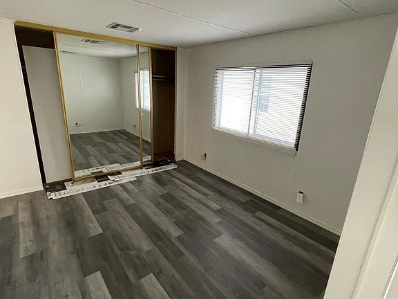3rd image of 1638 Bluebonnet Blvd
