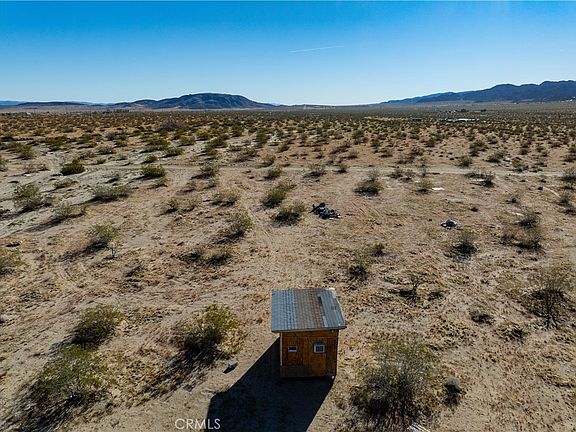 5th image of 0 Sunever Ave