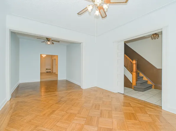 438 73rd Street image 8 of 34