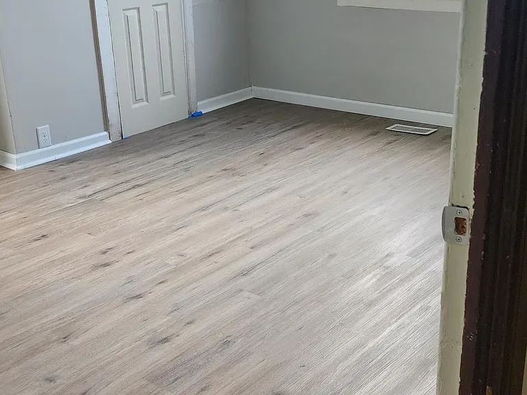 920 Reservoir Ave — Photo 35