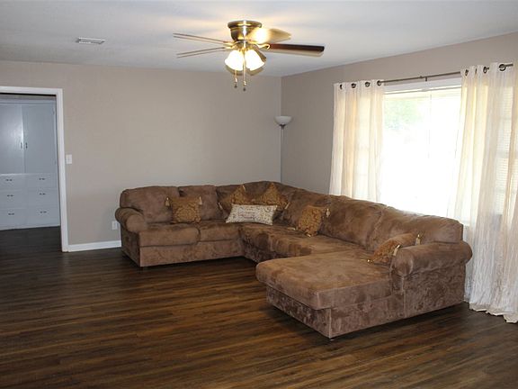 3rd image of 312 Star St