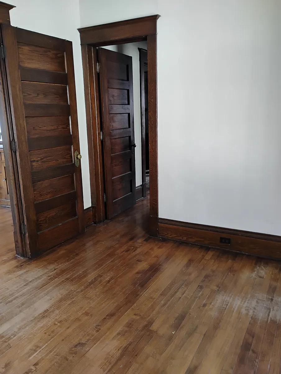 Building Photo - 1407 Girard Ave N #2