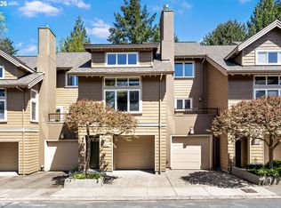 10247 NW Village Heights Dr, Portland, OR 97229
