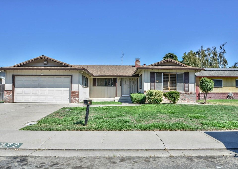 1st image of 8372 Norfolk Way