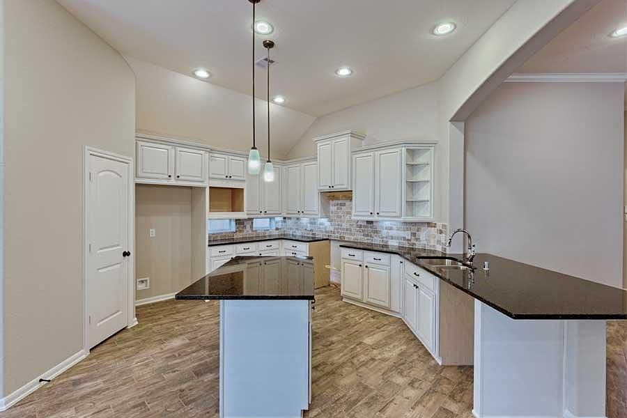 1st image of 278 Capriccio Ln