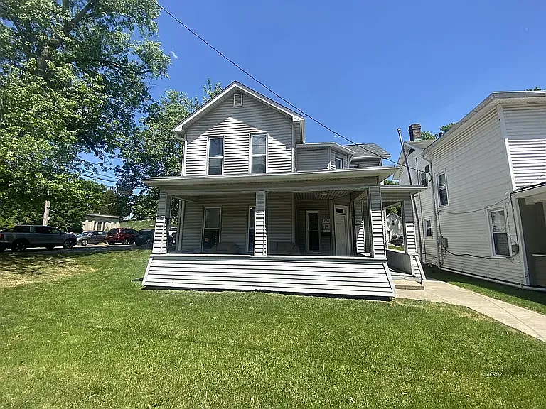 Building Photo - 226 W Union St #2