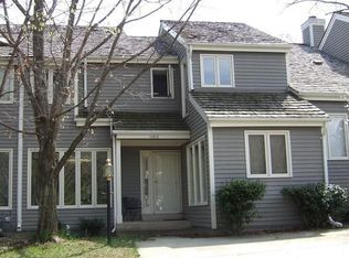 11613 Chapel Cross Way, Reston, VA 20194