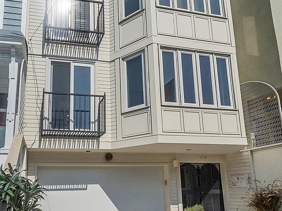 3rd image of 980 Oak St #1